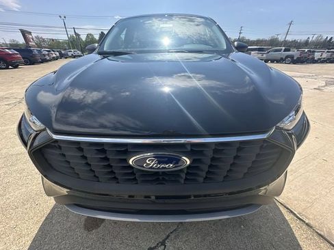 Used 2023 Ford Escape Active w/ Cold Weather Package FWD image 32