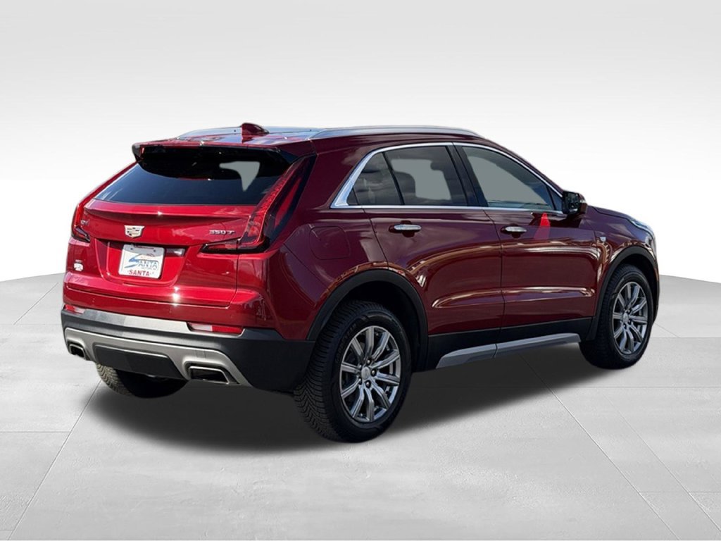 Used 2021 Cadillac XT4 Premium Luxury w/ Cold Weather Package AWD/4WD image 18