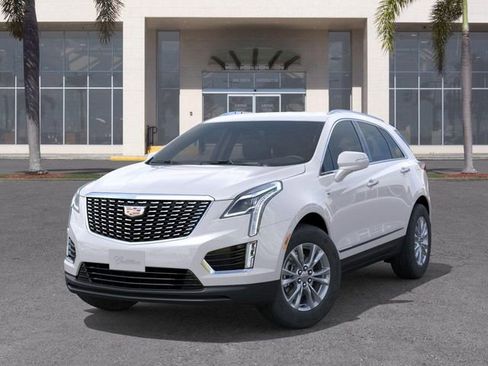 New 2026 Cadillac XT5 Luxury image 6