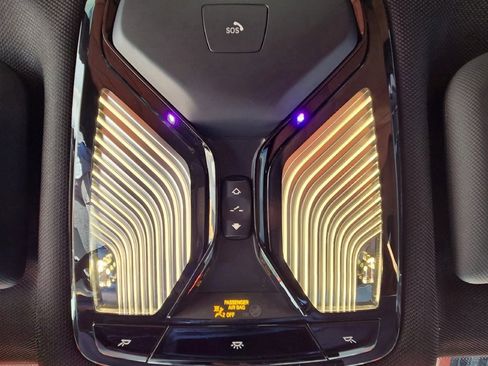 Used 2022 BMW X4 xDrive30i w/ Premium Package Essential image 29