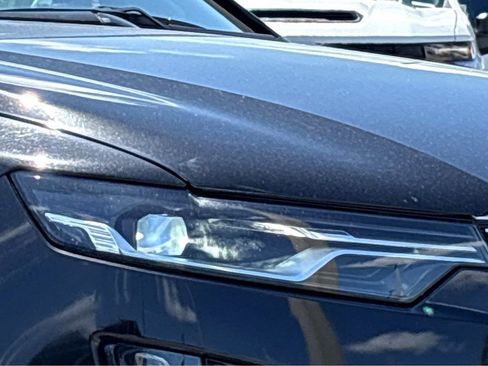 Used 2023 Cadillac XT6 Premium Luxury AWD/4WD image 18