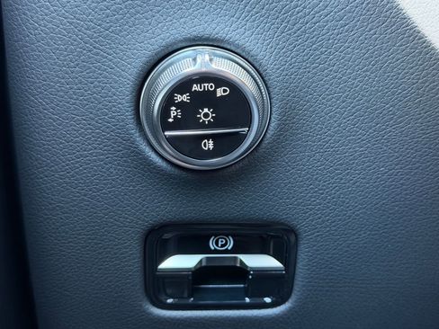 New 2026 Mercedes-Benz GLC 300 GLC 300 image 21