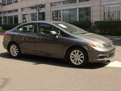Used 2012 Honda Civic EX-L image 4