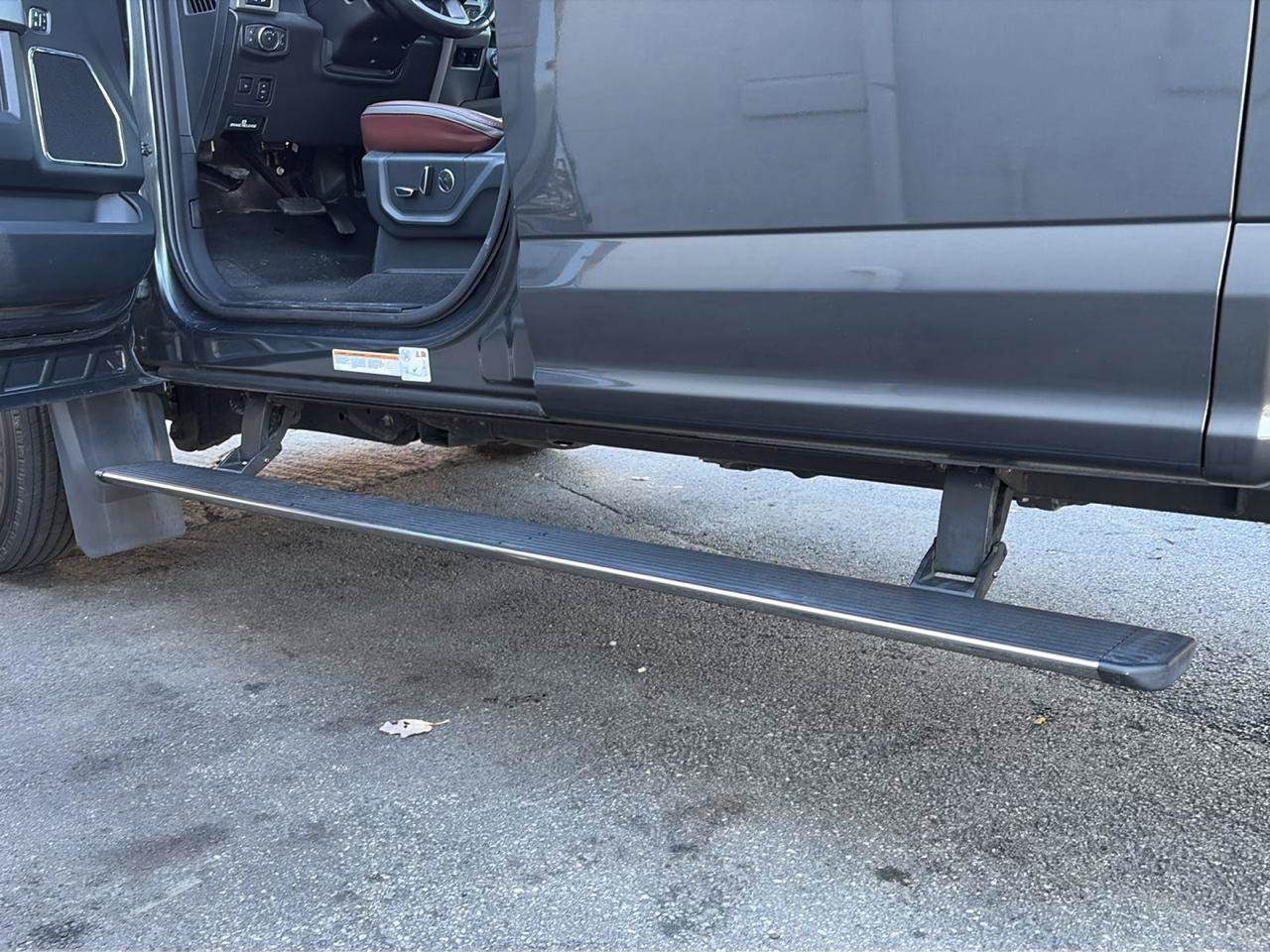 Used 2019 Ford F450 Platinum w/ Platinum Ultimate Package AWD/4WD image 18