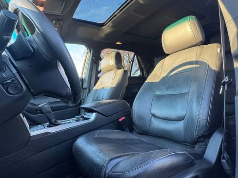 Used 2015 Ford Explorer Sport w/ Equipment Group 401A image 16