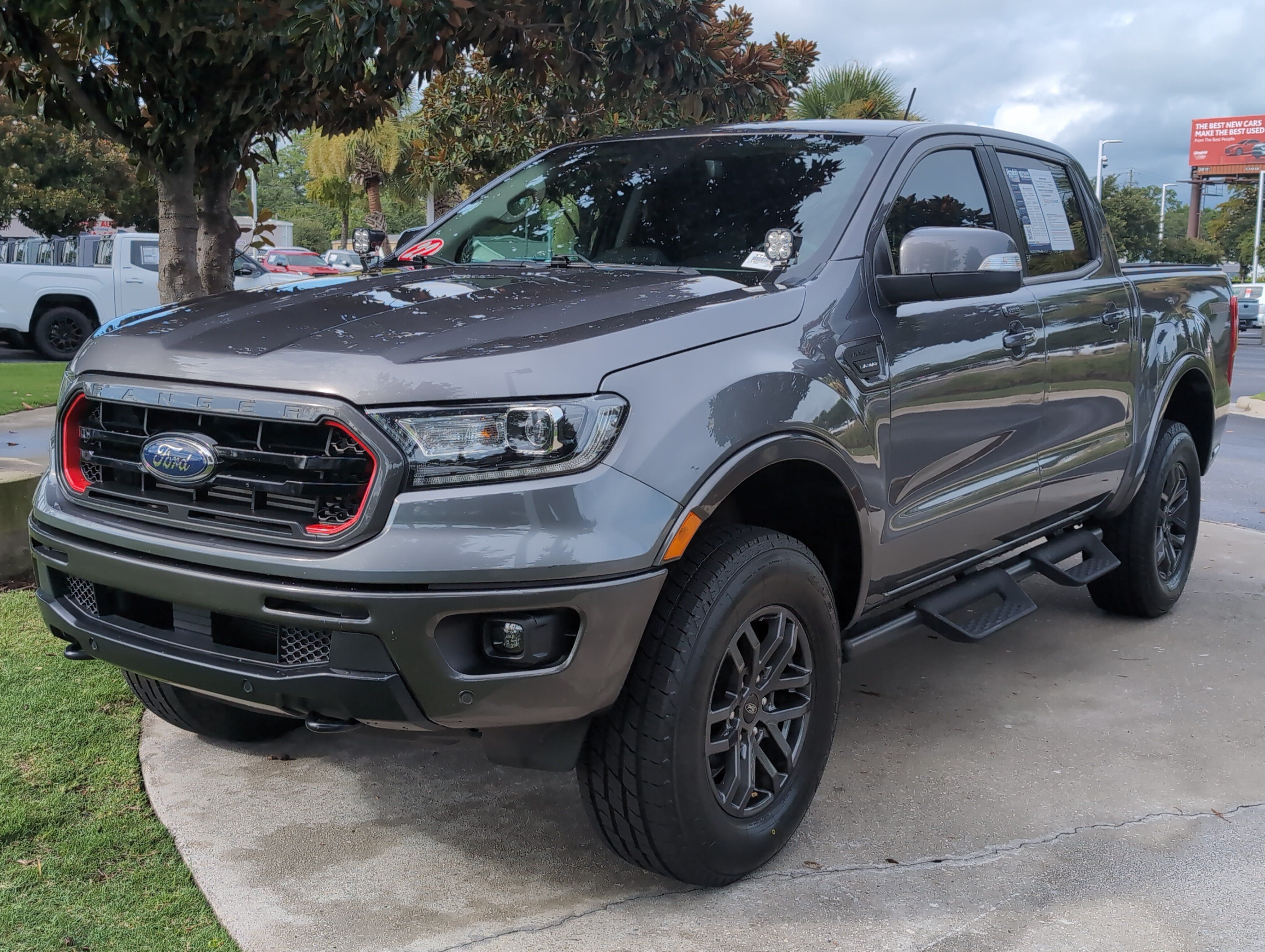 Used 2022 Ford Ranger Lariat w/ Tremor Off-Road Package AWD/4WD image 5