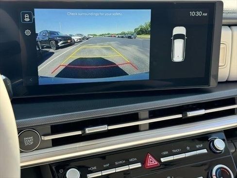 New 2025 Hyundai Santa Fe SE image 18