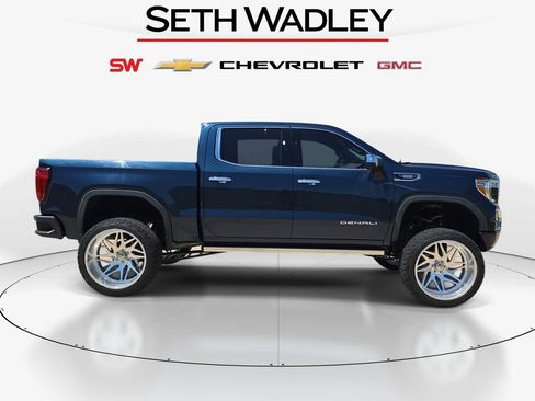 Used 2021 GMC Sierra 1500 Denali w/ Denali Ultimate Package AWD/4WD image 8