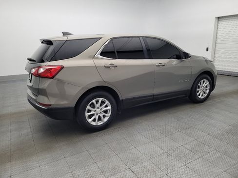 Used 2018 Chevrolet Equinox LT image 10