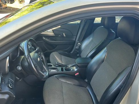 Used 2014 Chevrolet Malibu LT FWD image 13