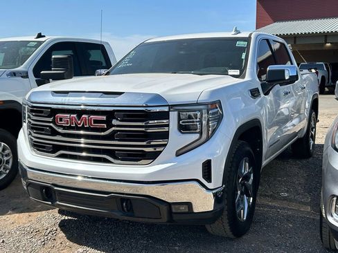 Used 2023 GMC Sierra 1500 SLT w/ SLT Premium Package image 1