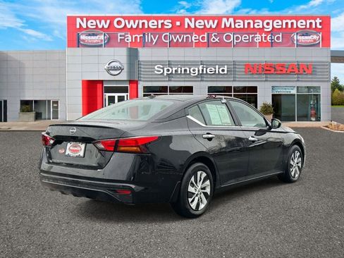 Certified 2025 Nissan Altima 2.5 S image 5