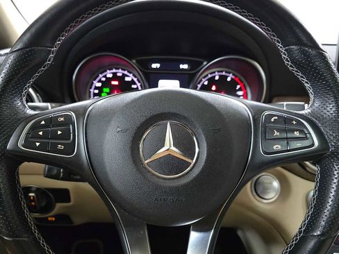 Used 2019 Mercedes-Benz GLA 250 4MATIC image 28