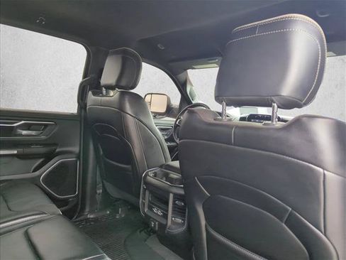 Used 2023 RAM 1500 Laramie RWD image 18