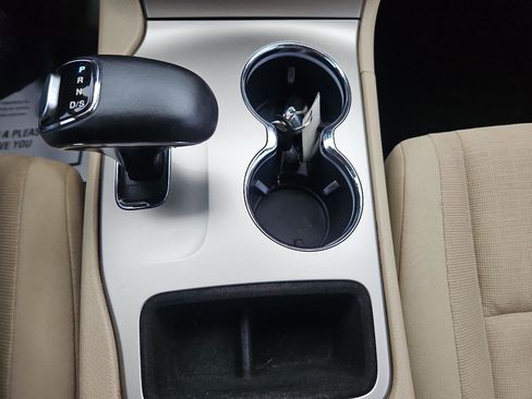 Used 2015 Jeep Grand Cherokee Laredo w/ Quick Order Package 23E image 29