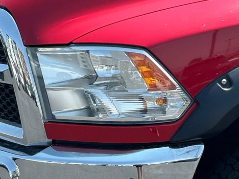 Used 2018 RAM 2500 Tradesman w/ Chrome Appearance Group AWD/4WD image 14