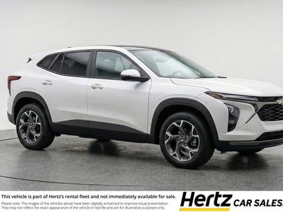 Used 2025 Chevrolet Trax LT