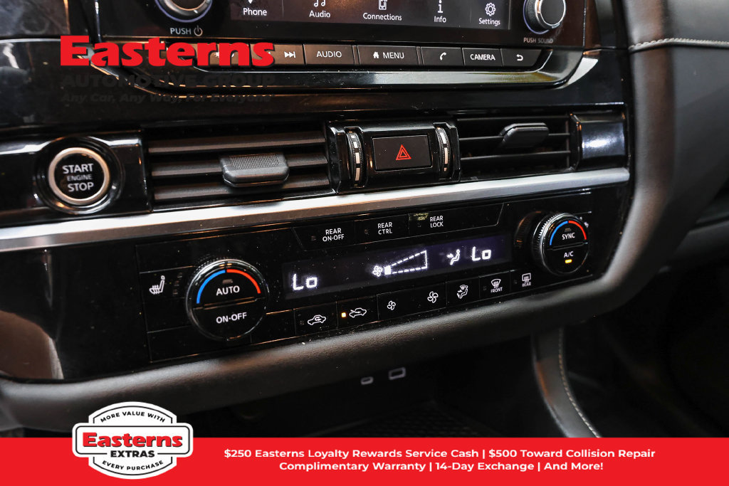 Used 2022 Nissan Pathfinder SV AWD/4WD image 21