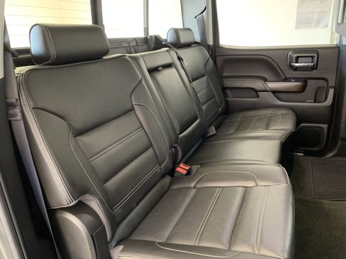 Used 2018 GMC Sierra 2500 Denali w/ Duramax Plus Package image 40