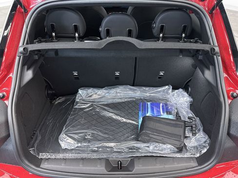 New 2026 MINI Cooper 4-Door Hardtop image 25