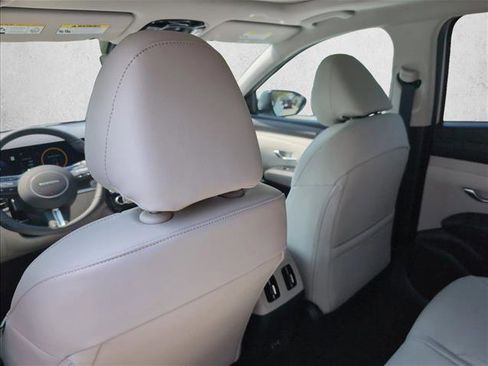 New 2026 Hyundai Tucson SEL image 16