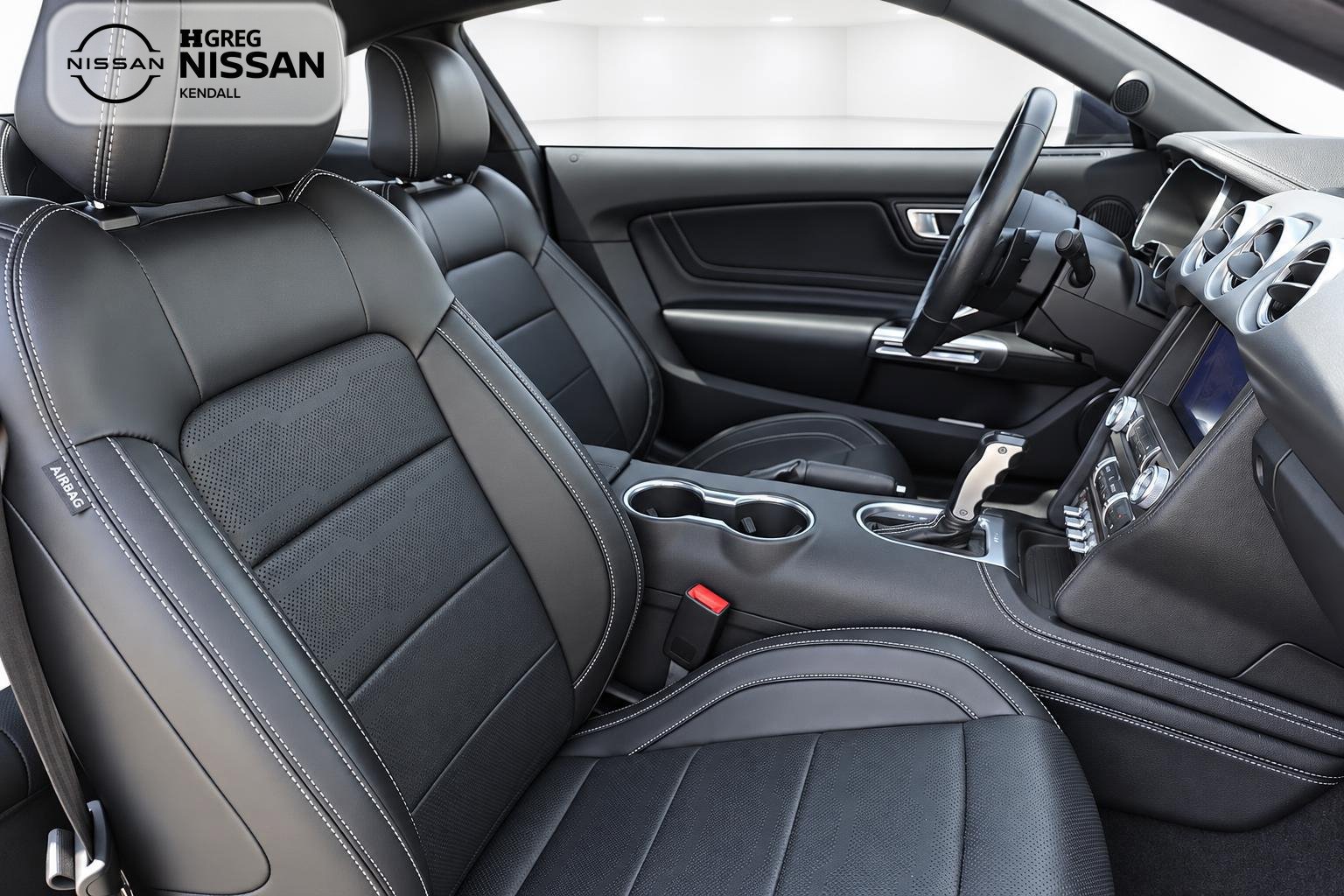 Used 2019 Ford Mustang GT Premium w/ Equipment Group 401A RWD image 7