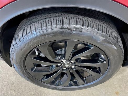 Used 2020 Land Rover Discovery Sport S image 9