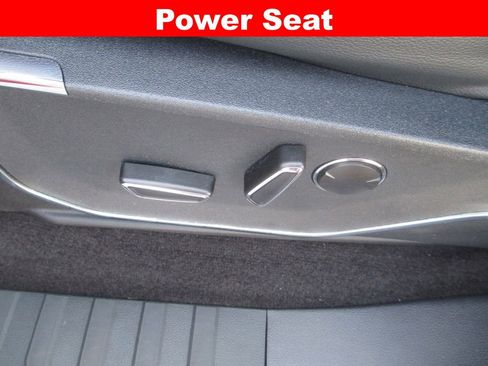 Used 2023 Ford F150 Lariat w/ Equipment Group 502A High AWD/4WD image 28