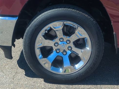 Used 2022 RAM 1500 Big Horn AWD/4WD image 10