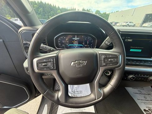 Used 2026 Chevrolet Silverado 1500 RST AWD/4WD image 44