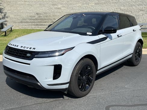 Used 2026 Land Rover Range Rover Evoque S AWD/4WD image 2