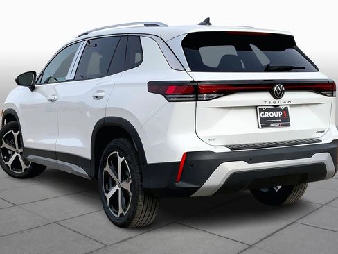 New 2026 Volkswagen Tiguan SE AWD/4WD image 11