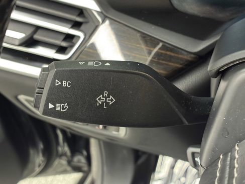 Used 2020 BMW X7 xDrive40i w/ Premium Package image 19