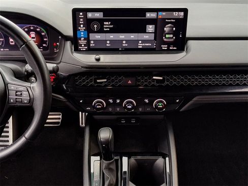 Used 2024 Honda Accord Sport image 26