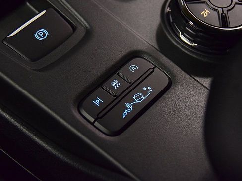 New 2025 Ford Ranger XLT w/ FX4 Off-Road Package image 28