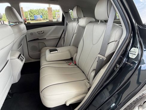 Used 2015 Toyota Venza Limited AWD/4WD image 37