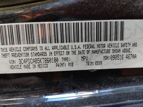 Used 2019 Dodge Journey SE image 33