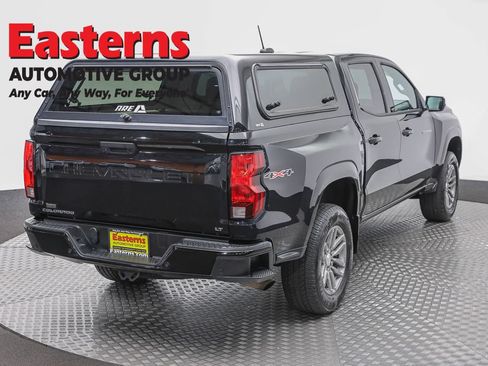 Used 2023 Chevrolet Colorado LT w/ LT Convenience Package AWD/4WD image 5
