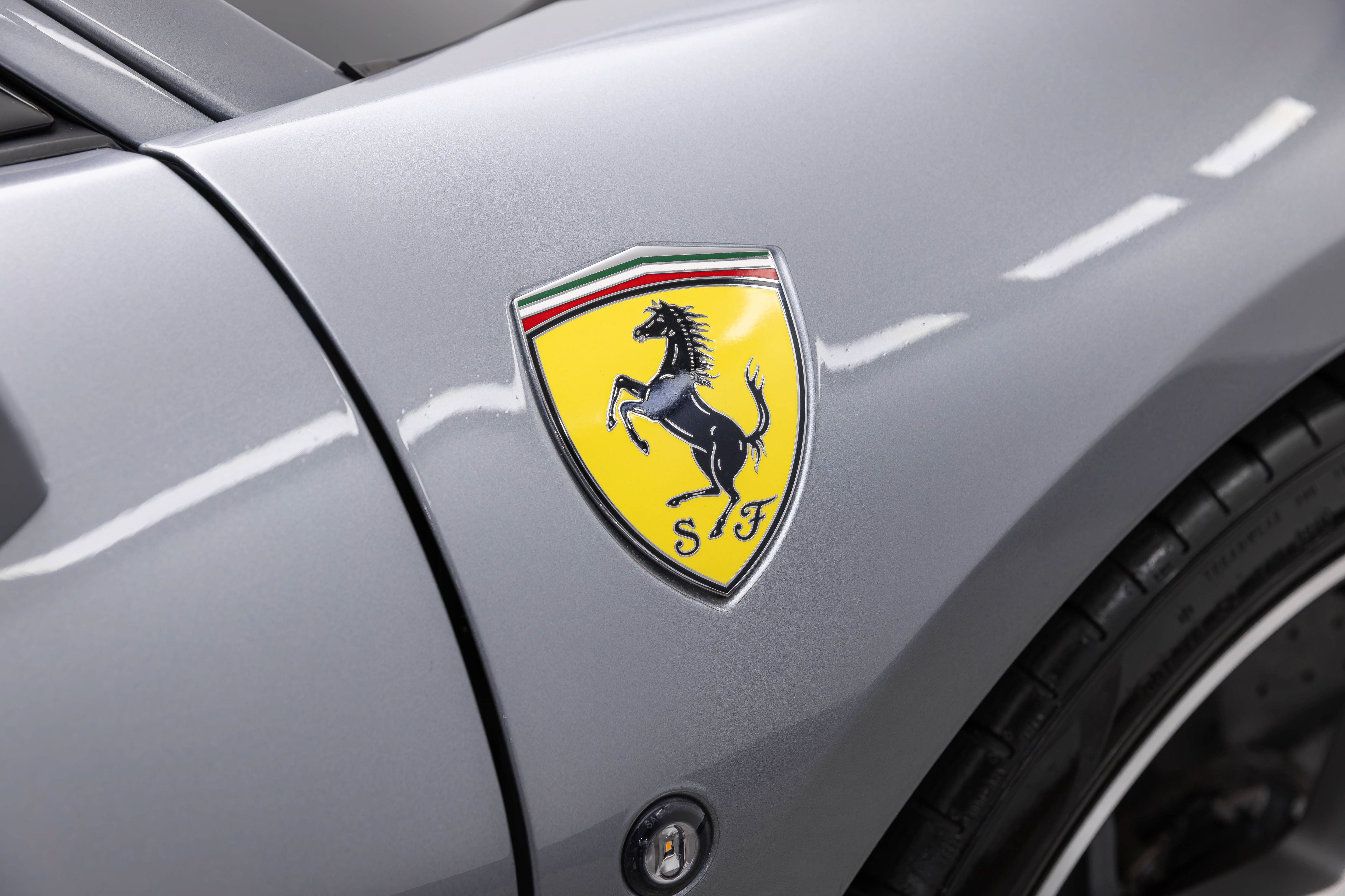 Used 2020 Ferrari F8 Tributo RWD image 51