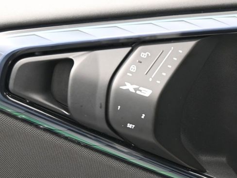 Used 2025 BMW X3 xDrive30i image 15