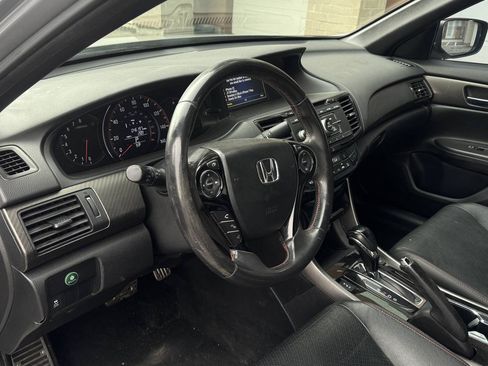 Used 2017 Honda Accord Sport Special Edition image 14