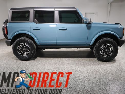 Used 2021 Ford Bronco Outer Banks AWD/4WD image 7
