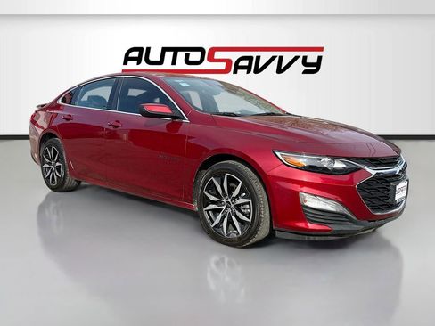 Used 2024 Chevrolet Malibu RS FWD image 1