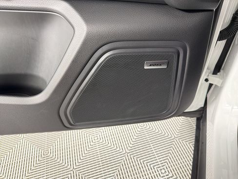 Certified 2026 Porsche Macan AWD/4WD image 22