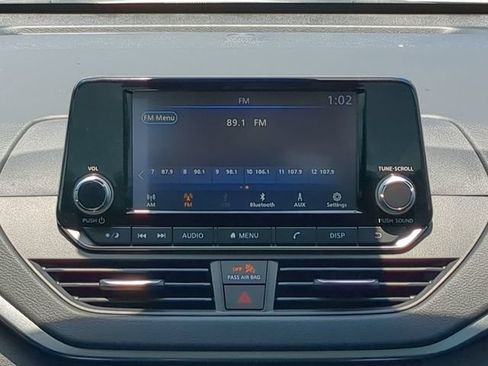 Certified 2025 Nissan Altima 2.5 S FWD image 16