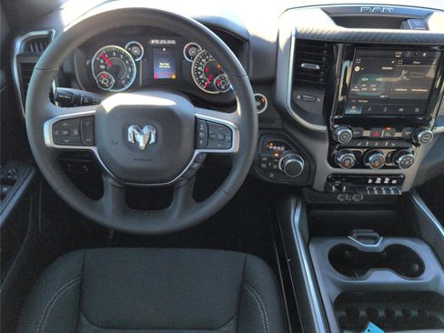 Used 2025 RAM 1500 Big Horn image 33