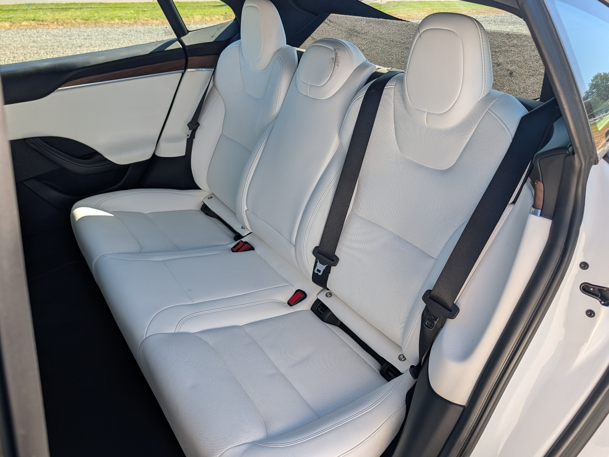 Used 2023 Tesla Model S Standard Range AWD/4WD image 18