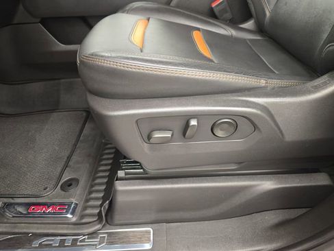 Used 2024 GMC Sierra 1500 AT4 AWD/4WD image 36