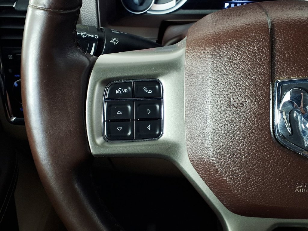 Used 2014 RAM 1500 Laramie w/ Convenience Group AWD/4WD image 21