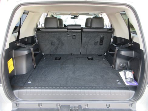 Used 2023 Toyota 4Runner Limited AWD/4WD image 55